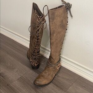 Brown Knee-High Lace-Up Boots